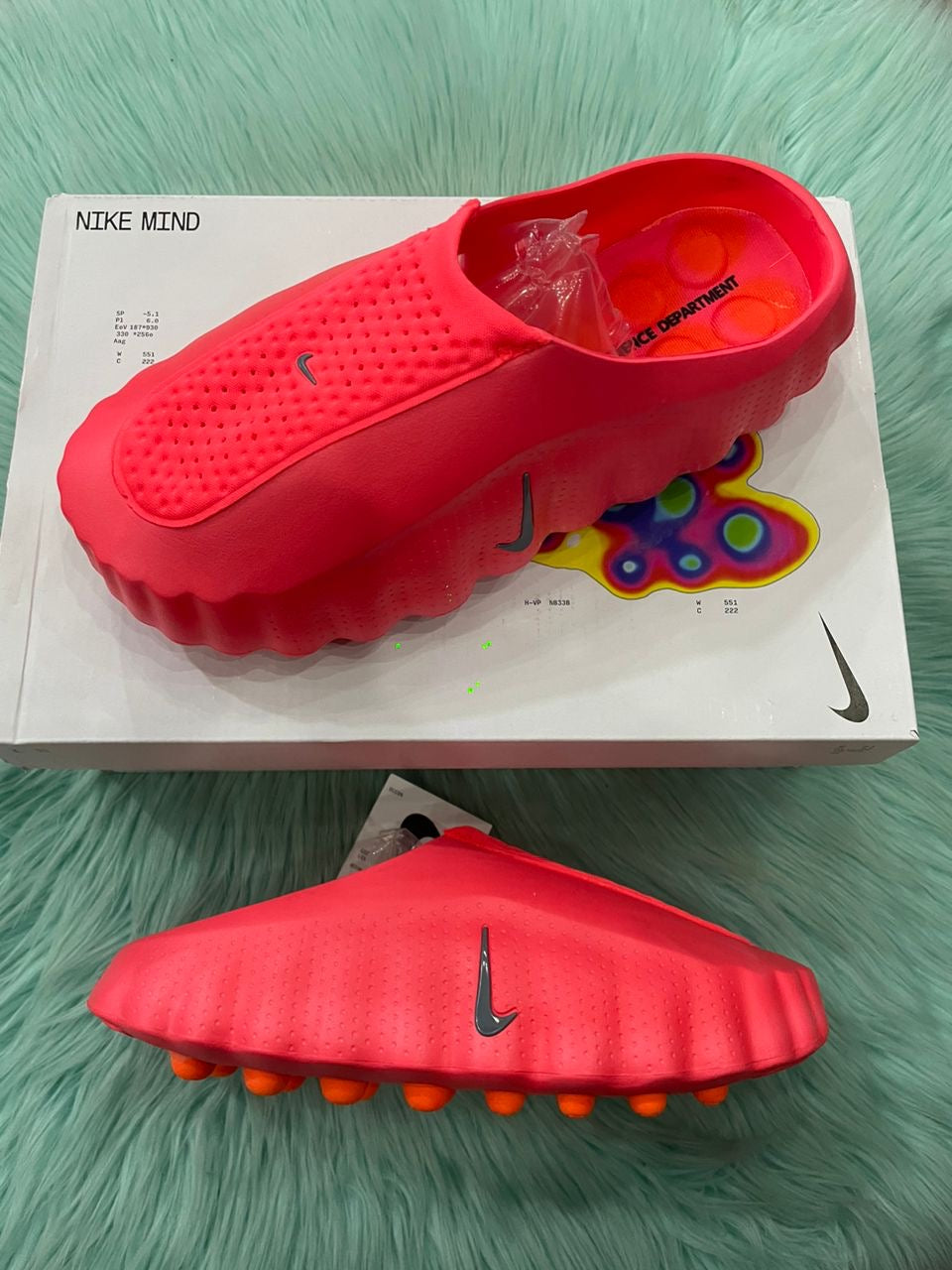 NIKE MIND 001 SLIDE SOLAR RED